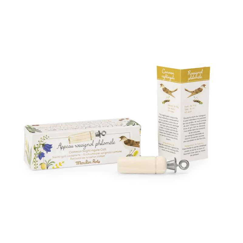 Appeau_en_bois_Rossignol_Philomele_Le_Jardin_du_Moulin_Moulin_Roty-la-maison-de-zazou-rennes_resultat Appeau bois Rossignol Philomèle – jouet éducatif nature pour imiter le chant des oiseaux, format compact à emporter en balade – Moulin Roty – La Maison de Zazou – Rennes