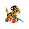 jouet à trainer - léopard greta - djéco - la maison de zazou